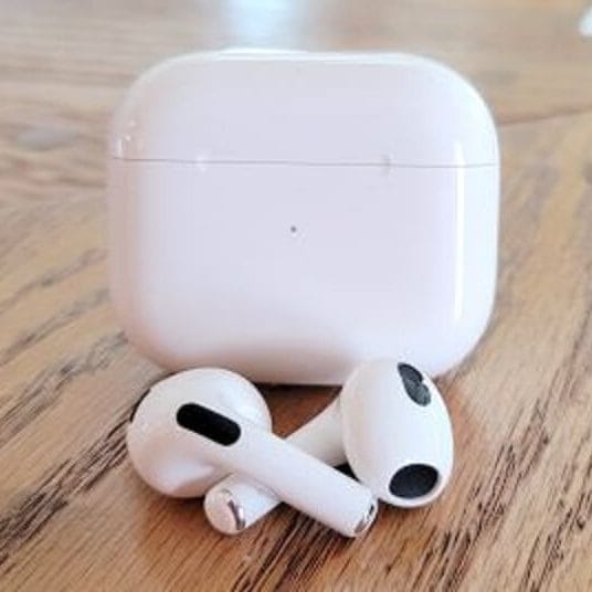Apple Airpod 3rd Generation With Wireless Charging Case High Quality